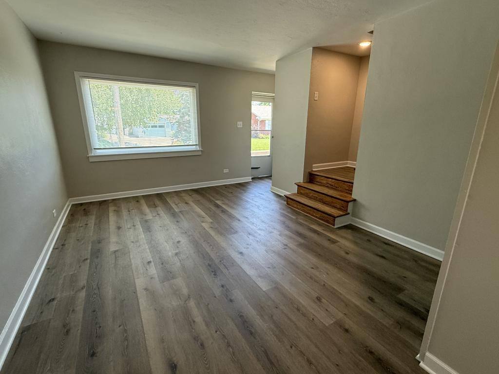 Apartment for rent at 417 Graham St, Jeffersonville, IN 47130