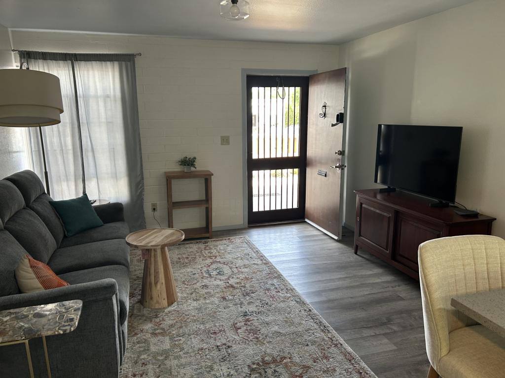 Condo for rent at 132 S Paseo Sarta B, Green Valley, AZ 85614