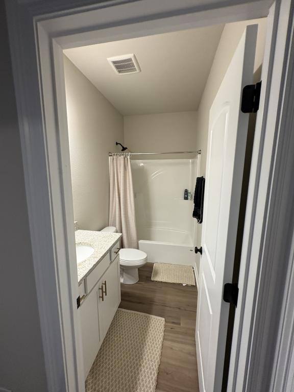 House for rent at 14357 Southern Magnolia Ave, Gulfport, MS 39503