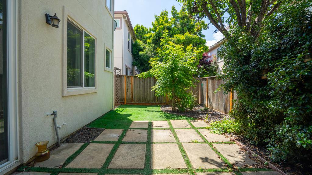 Townhouse for rent at 361 Gabiano Court, Vacaville, CA 95687