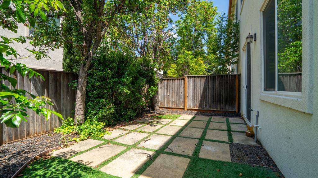 Townhouse for rent at 361 Gabiano Court, Vacaville, CA 95687