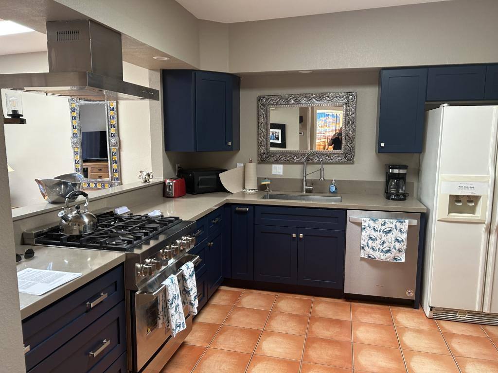 Townhouse for rent at 1230 W Camino Del Pato, Green Valley, AZ 85622