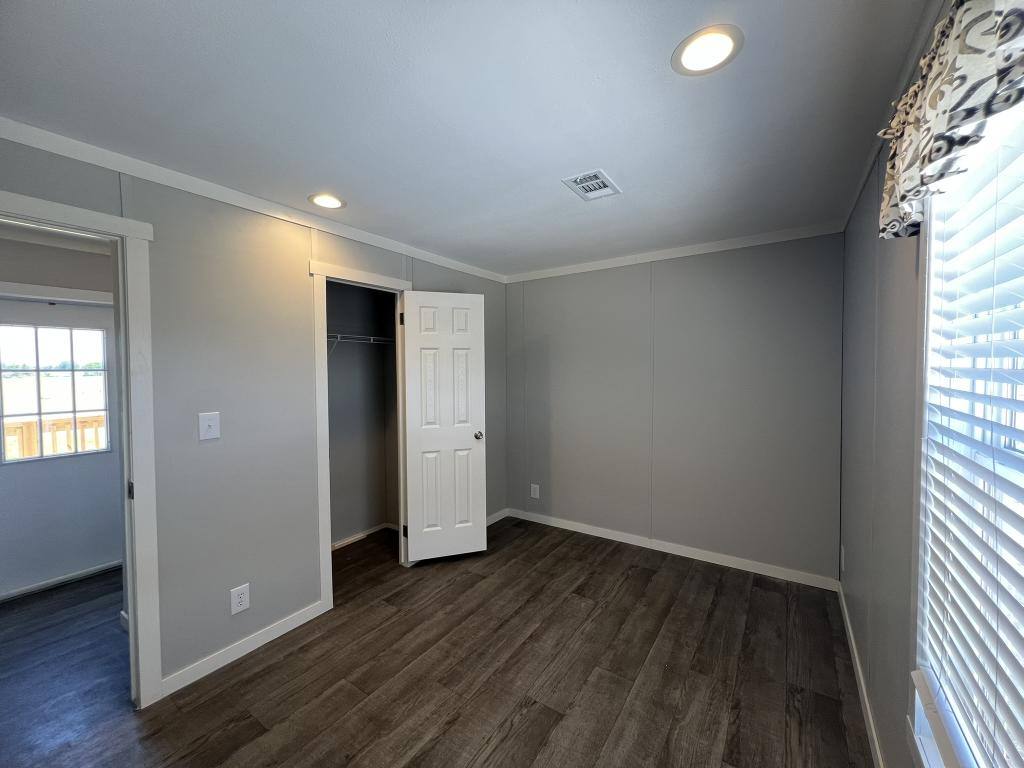 House for rent at 1296 Country Lane, Marion, TX 78124