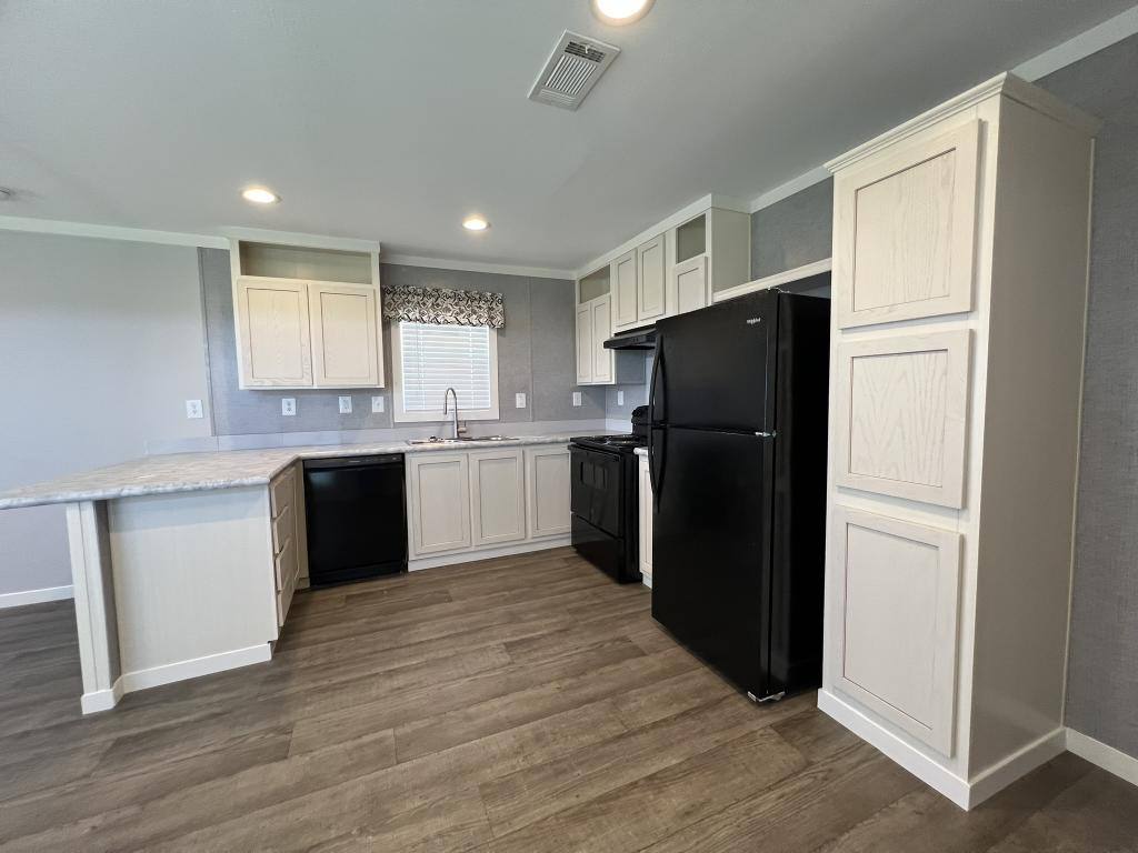House for rent at 1296 Country Lane, Marion, TX 78124
