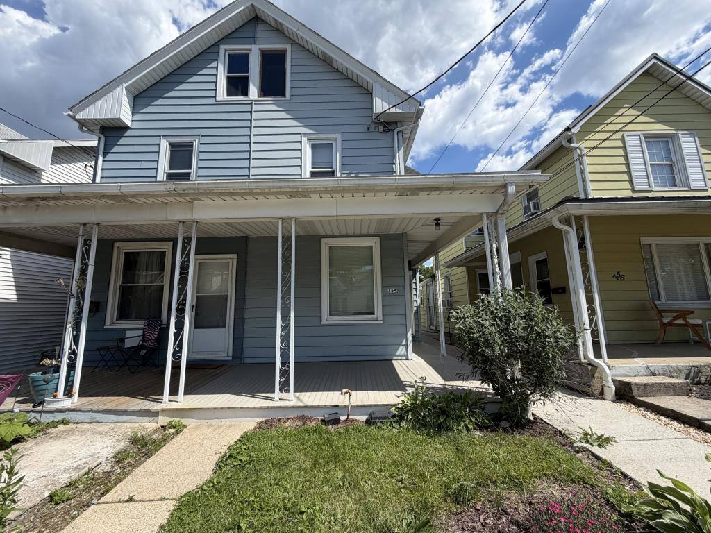 Apartment for rent at 754 State Rd, York, PA 17403