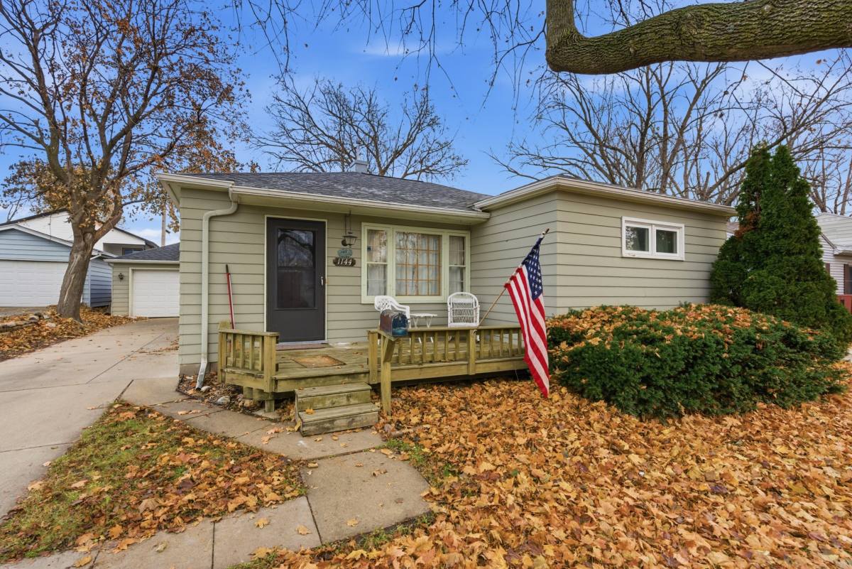 House for rent at 1144 Madison St, Cedar Falls, IA 50613