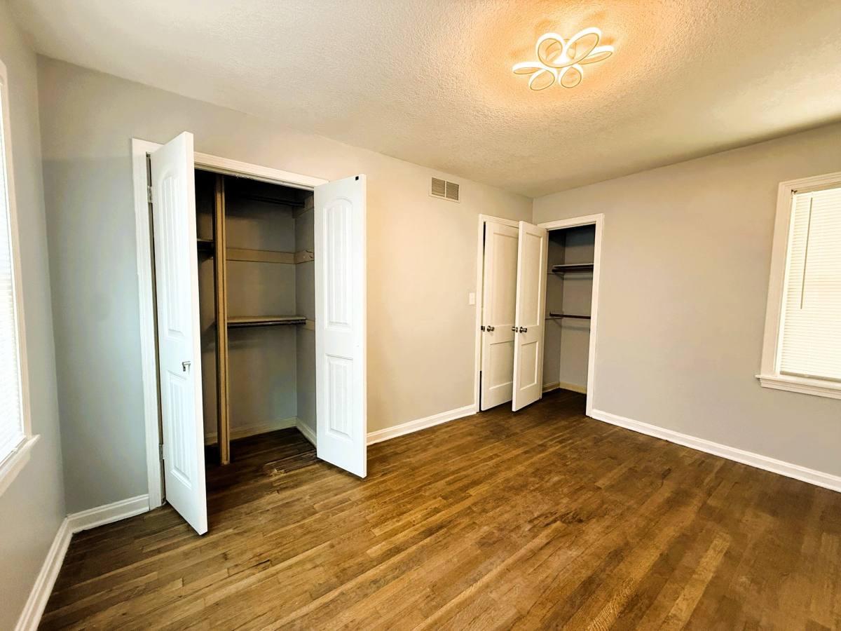 House for rent at 2037 S Laura, Wichita, KS 67211