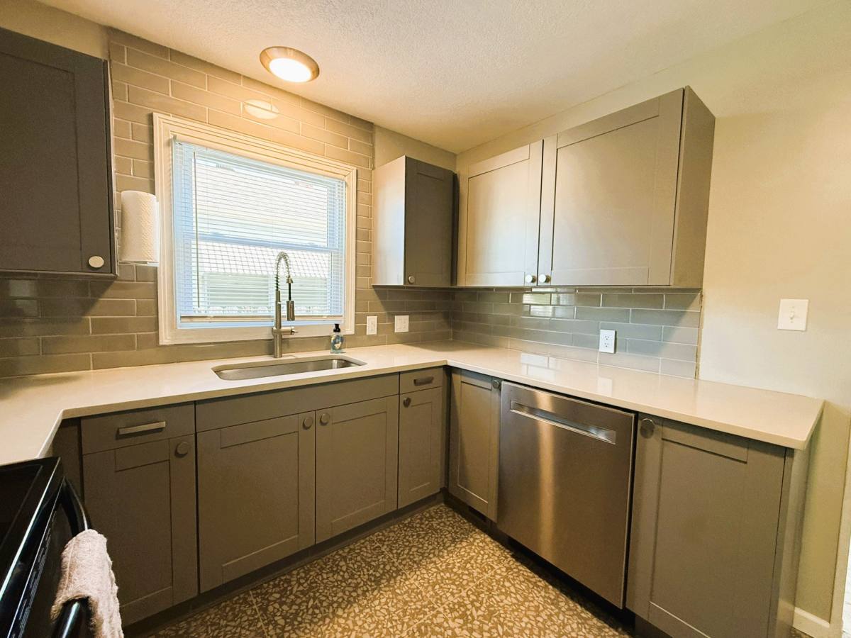 House for rent at 2037 S Laura, Wichita, KS 67211