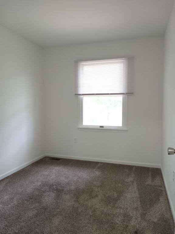 Townhouse for rent at 156 E Village Rd, Elkton, MD 21921