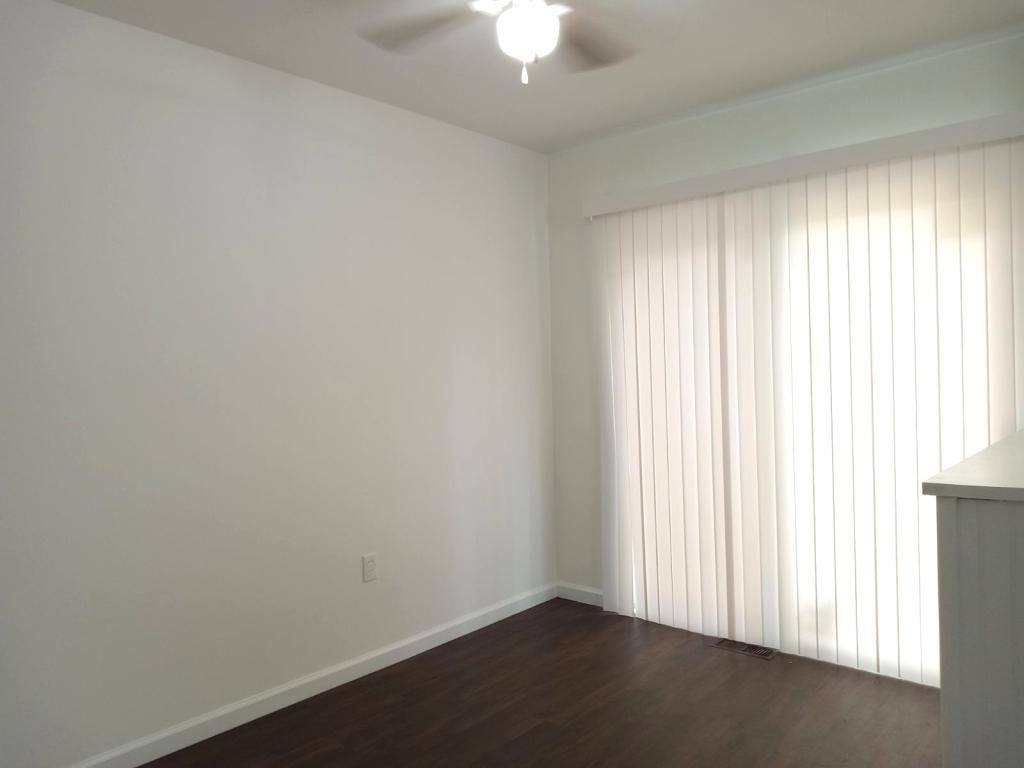Townhouse for rent at 156 E Village Rd, Elkton, MD 21921