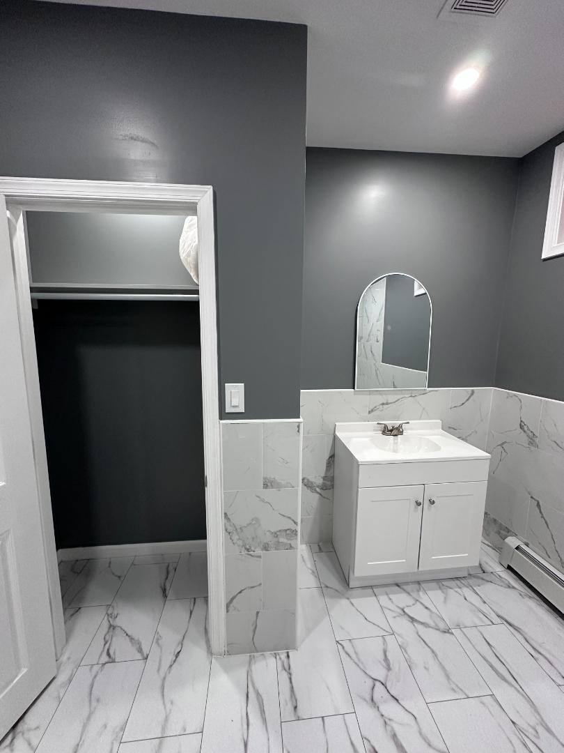 Apartment for rent at 153 Vine St, Plymouth, PA 18651