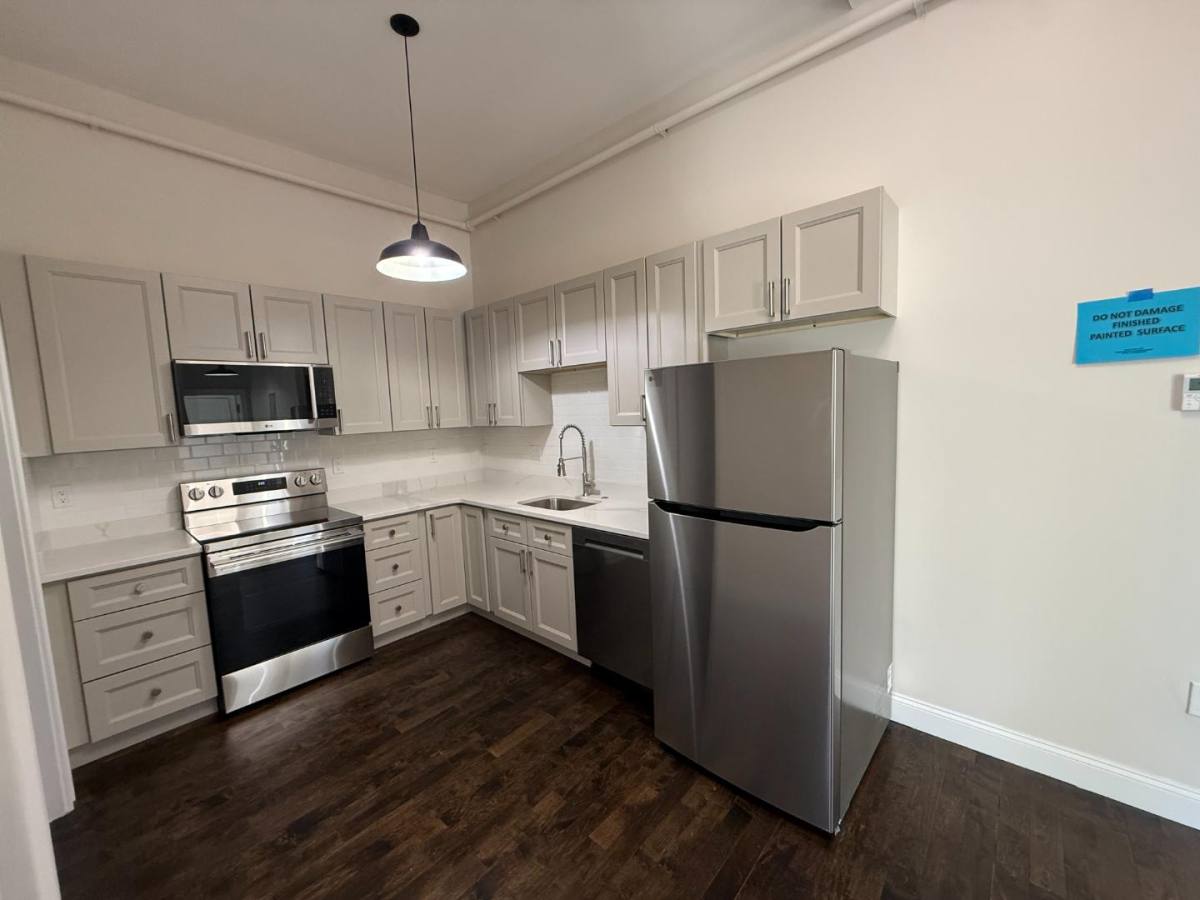 Apartment for rent at 31 Kirk St #37-3, Lowell, MA 01852
