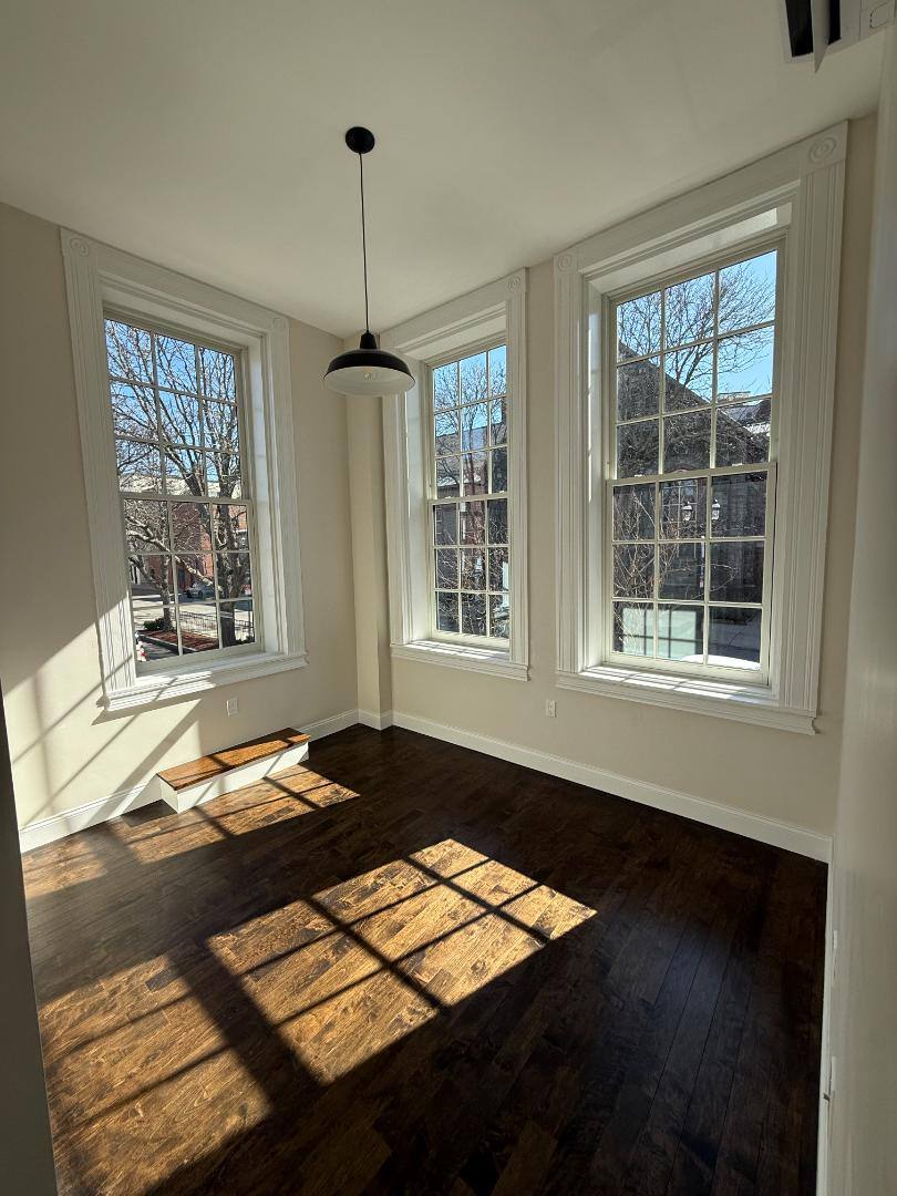 Apartment for rent at 31 Kirk St #37-3, Lowell, MA 01852