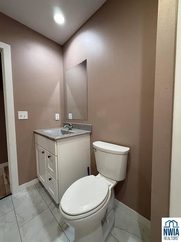 Apartment for rent at 321 9th St, Sheldon, IA 51201