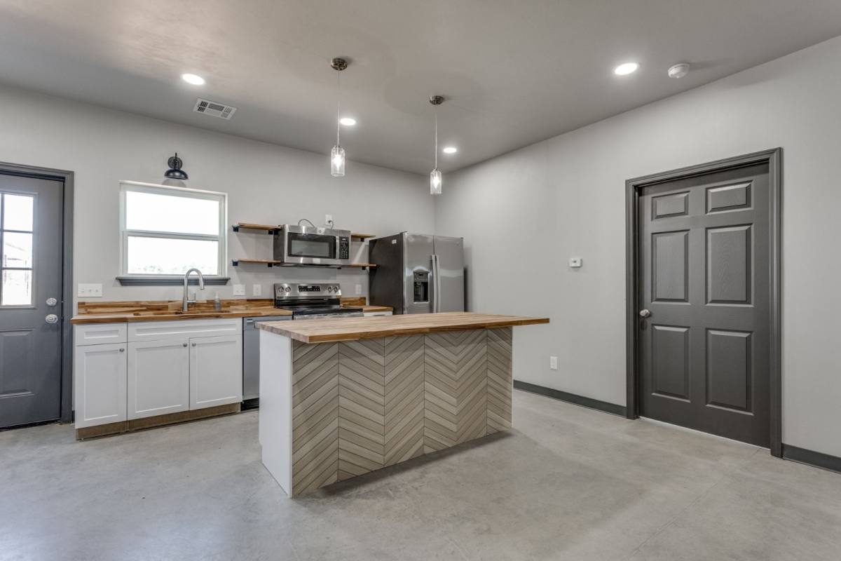 Townhouse for rent at 12571 Highway 77, Lexington, OK 73051