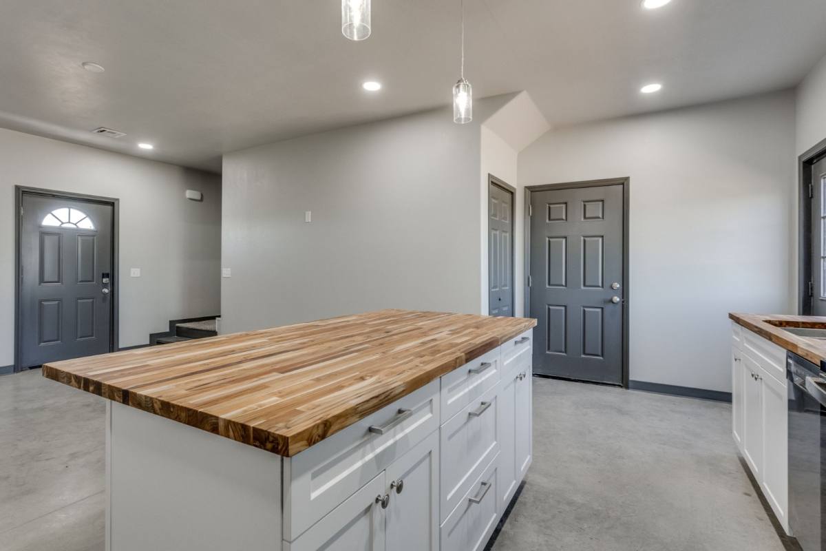 Townhouse for rent at 12571 Highway 77, Lexington, OK 73051