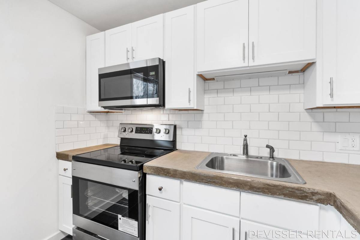Apartment for rent at 1297 32nd St #D3, Allegan, MI 49010