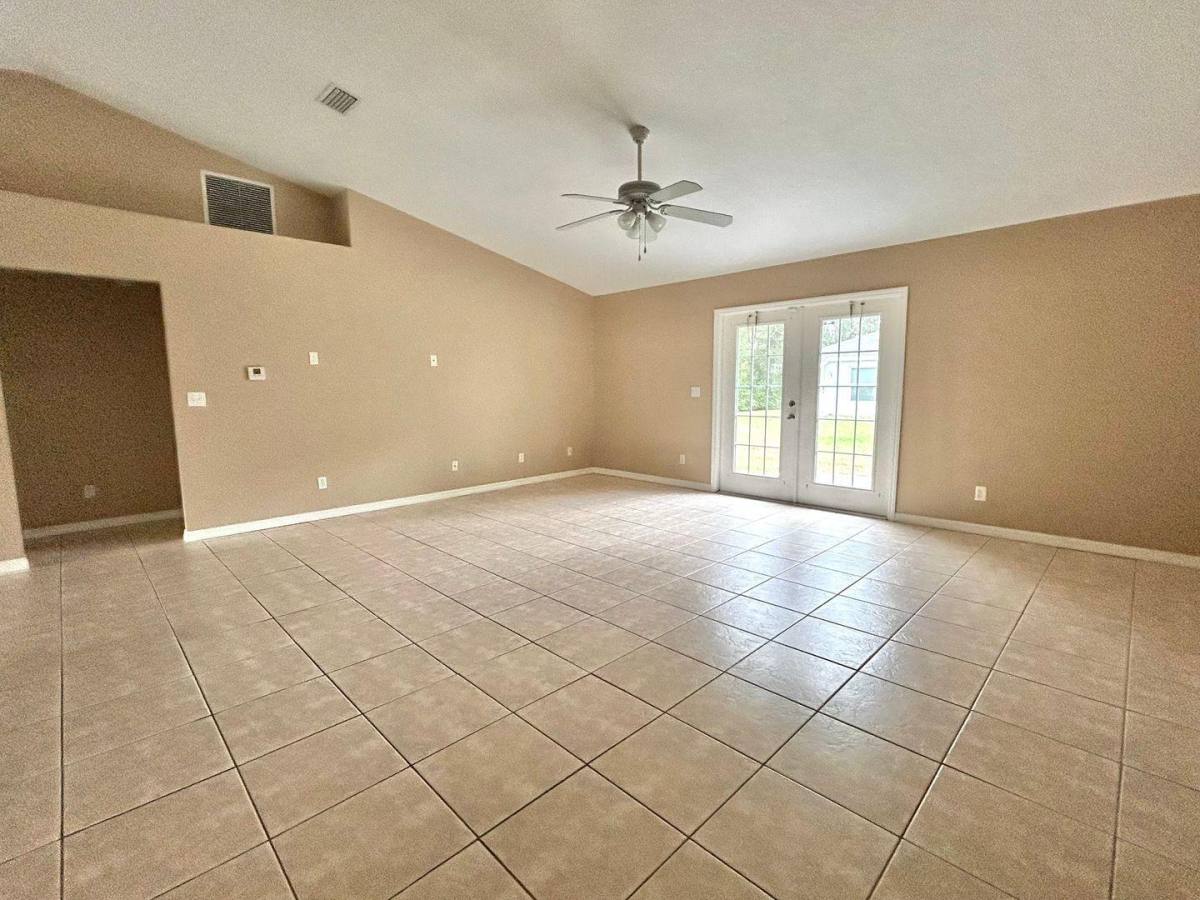 Apartment for rent at 8260 Juniper Rd #C, Ocala, FL 34480