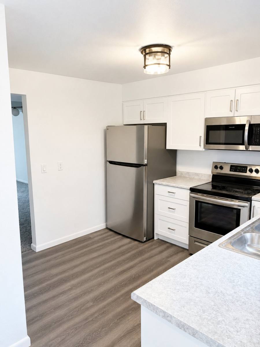 Townhouse for rent at 88 W 50 S #V-1, Centerville, UT 84014