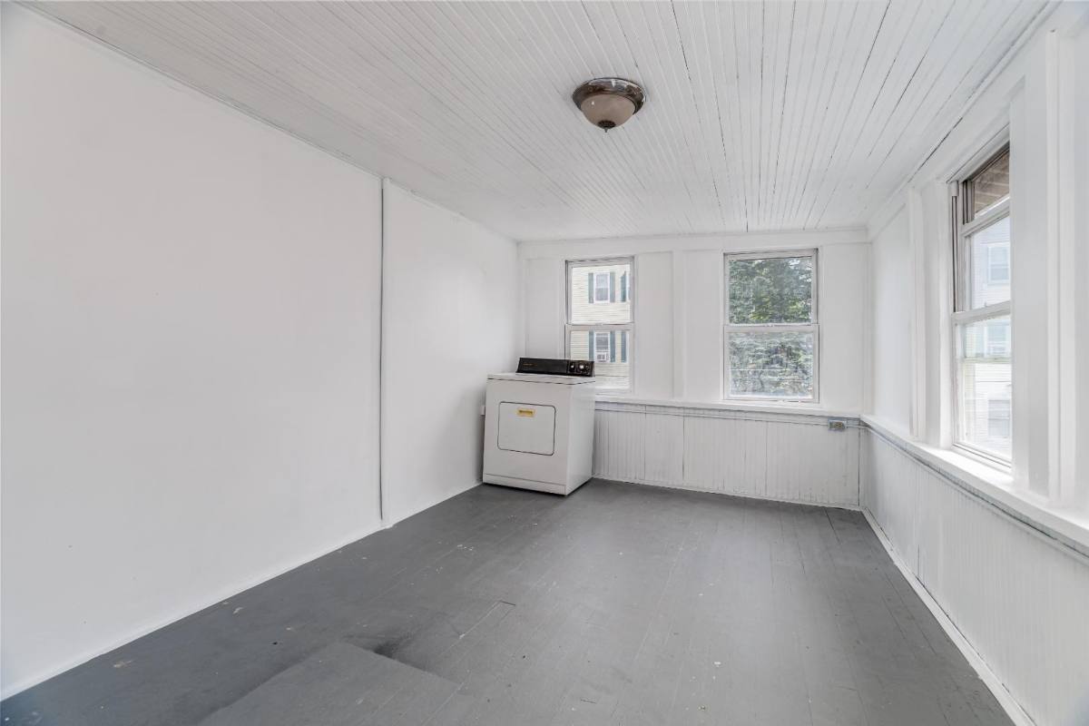 Apartment for rent at 47 Hartford St #2, Fitchburg, MA 01420