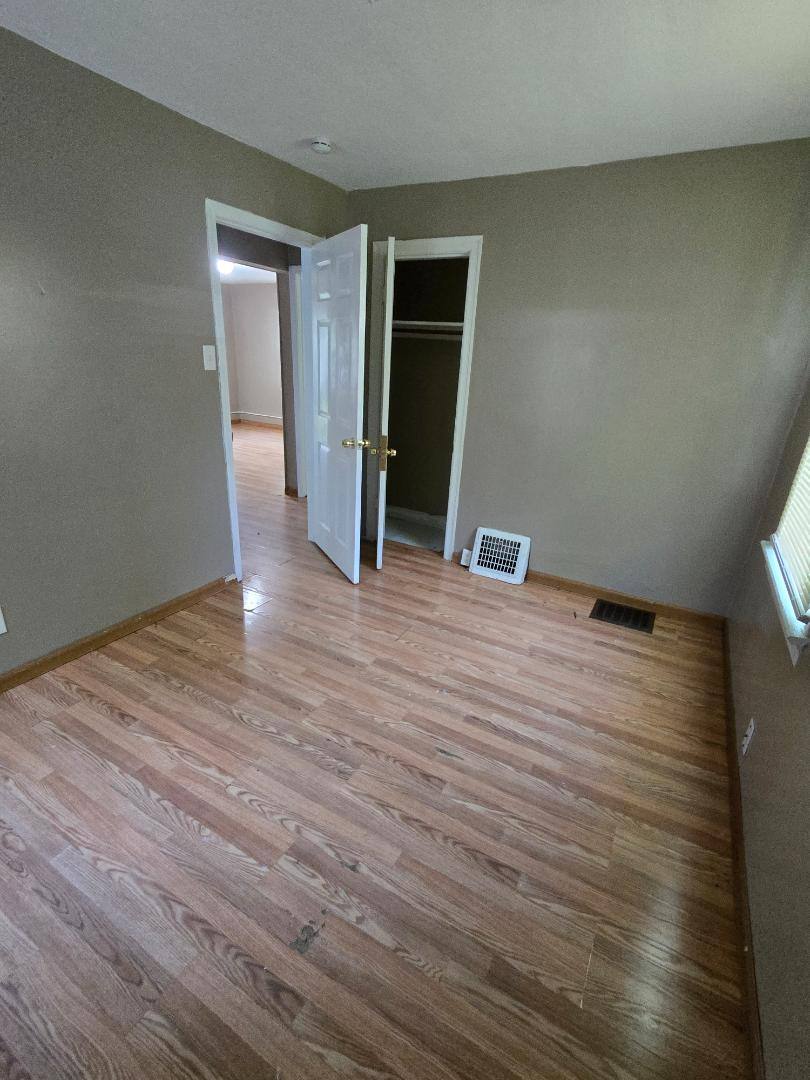 House for rent at 7008 Paisley Dr Ave, Saint Louis, MO 63136