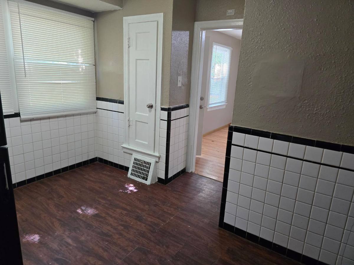 House for rent at 7008 Paisley Dr Ave, Saint Louis, MO 63136