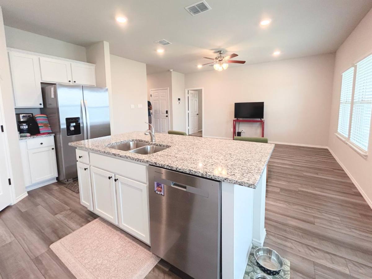 House for rent at 2824 Gilchrist Dr #2824 Gilchrist-Rodri, Lorena, TX 76655