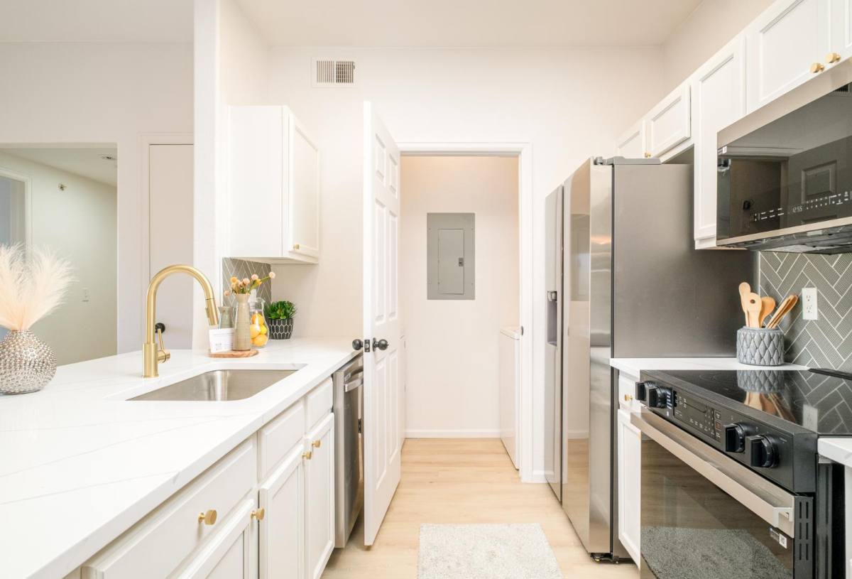 Condo for rent at 15700 E Jamison Dr #JAMISON 2-204, Englewood, CO 80112