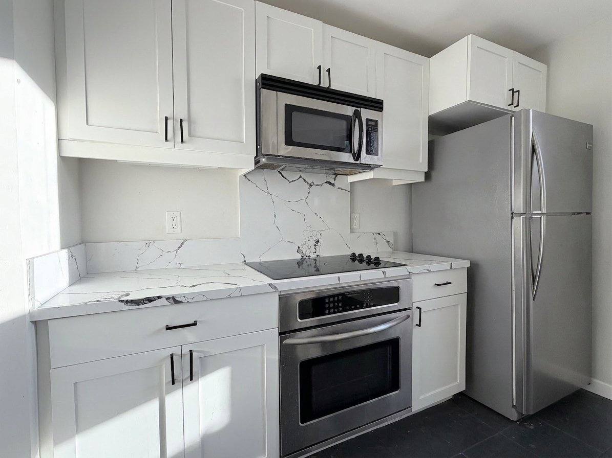 Apartment for rent at 1150 J St #107, San Diego, CA 92101