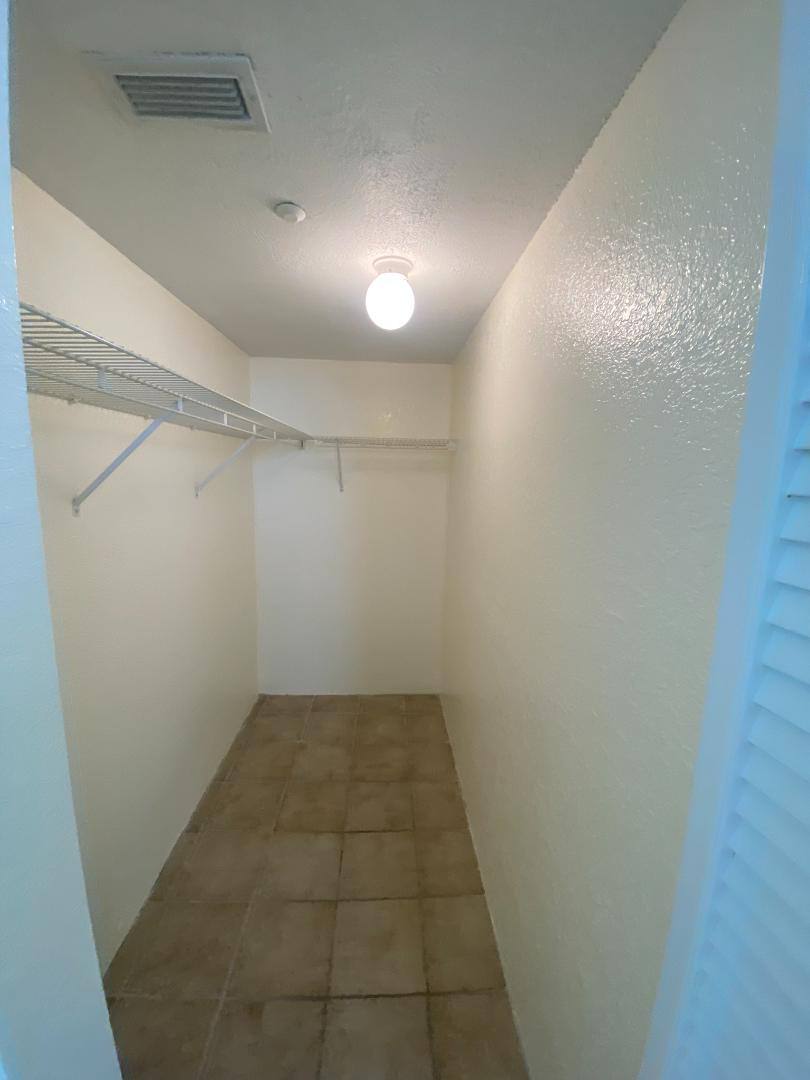 Condo for rent at 3655 Seaside Dr #423, Key West, FL 33040