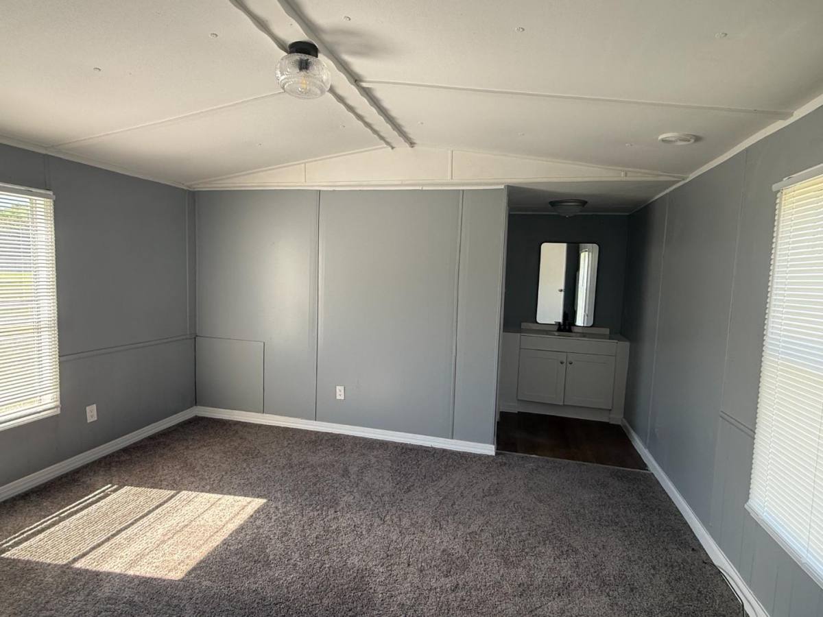 Apartment for rent at 121 Crosstown Rd #9, Gates, NC 27937