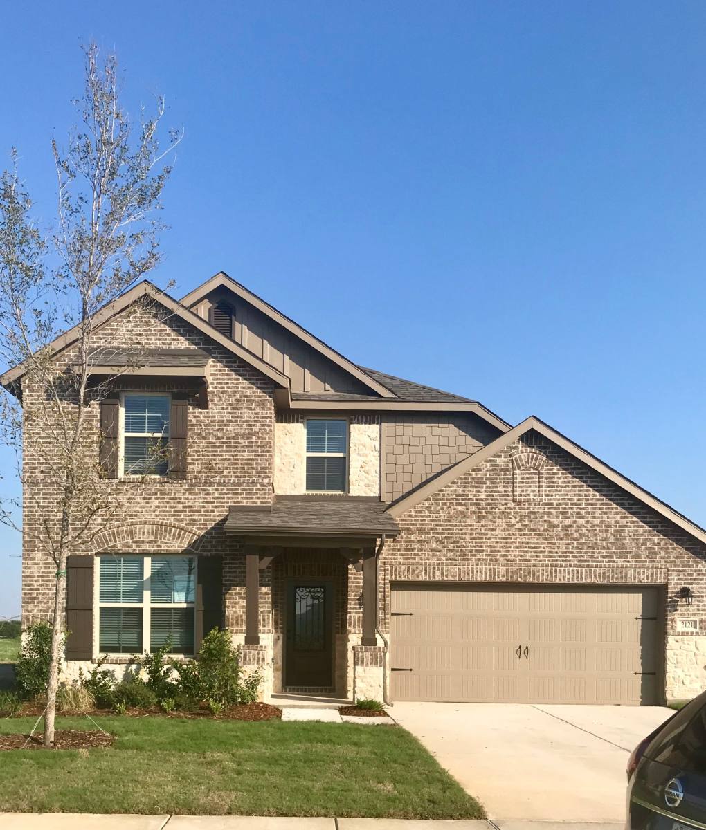 House for rent at 2121 Swanmore Way, Forney, TX 75126