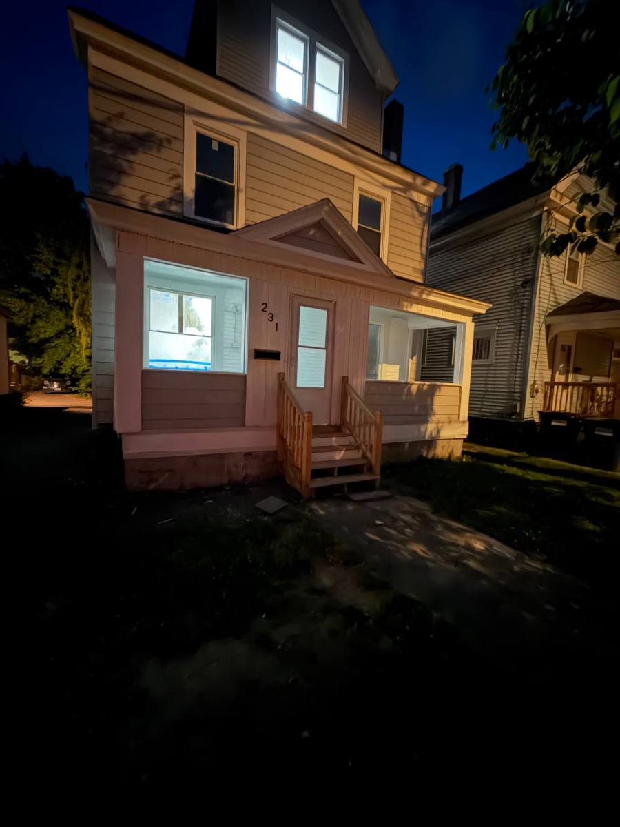 House for rent at 231 Primrose Ave, Syracuse, NY 13205
