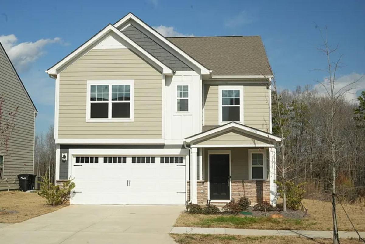 House for rent at 1338 Woodhouse Dr, Monroe, NC 28110