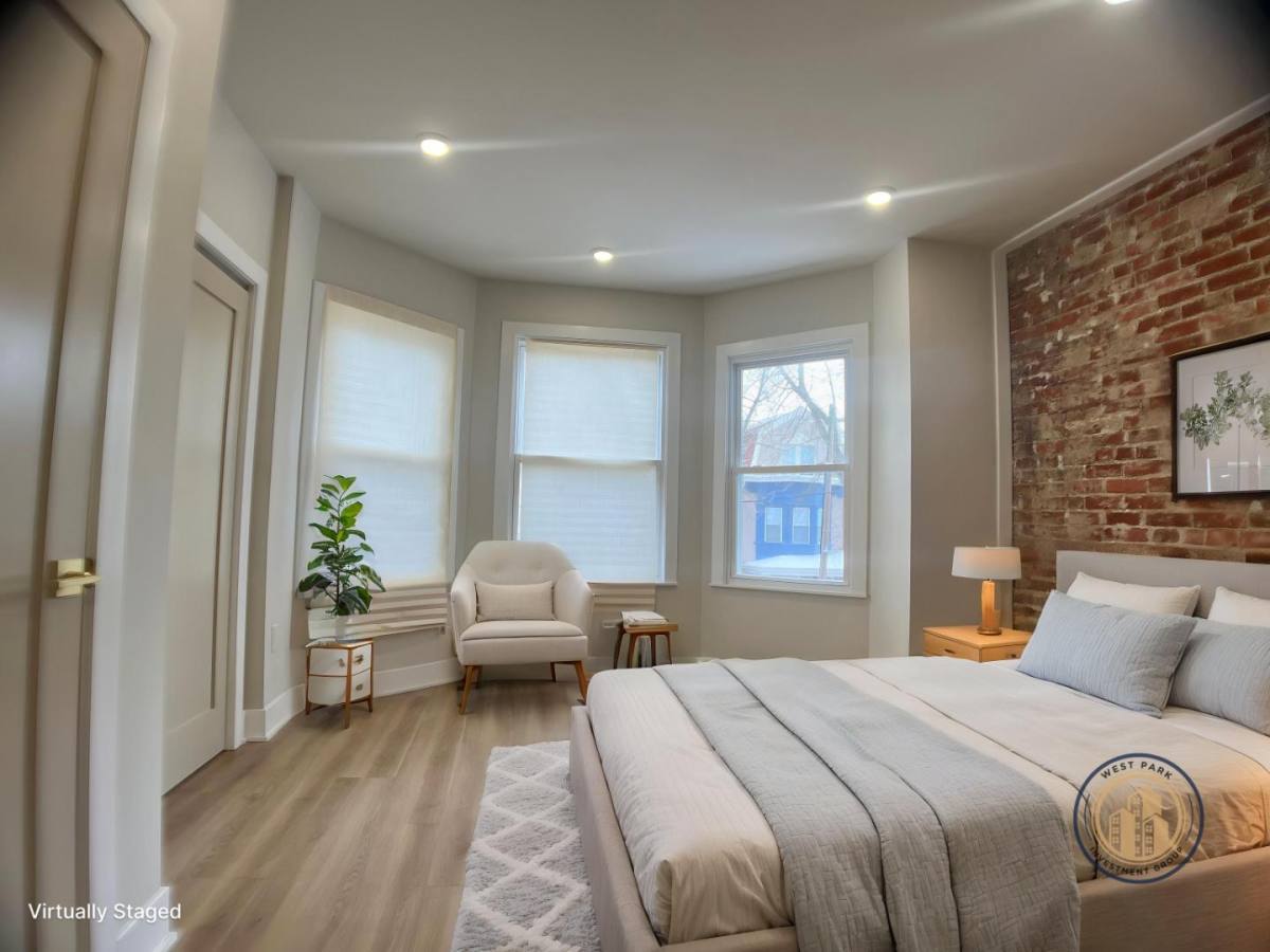 Apartment for rent at 121 W Sharpnack St #2, Philadelphia, PA 19119
