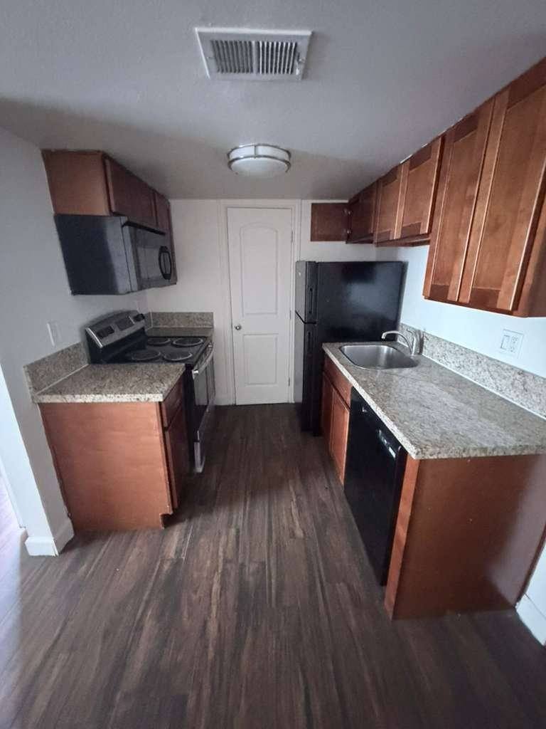 Apartment for rent at 777 W Campbell Ave #B226, Phoenix, AZ 85013