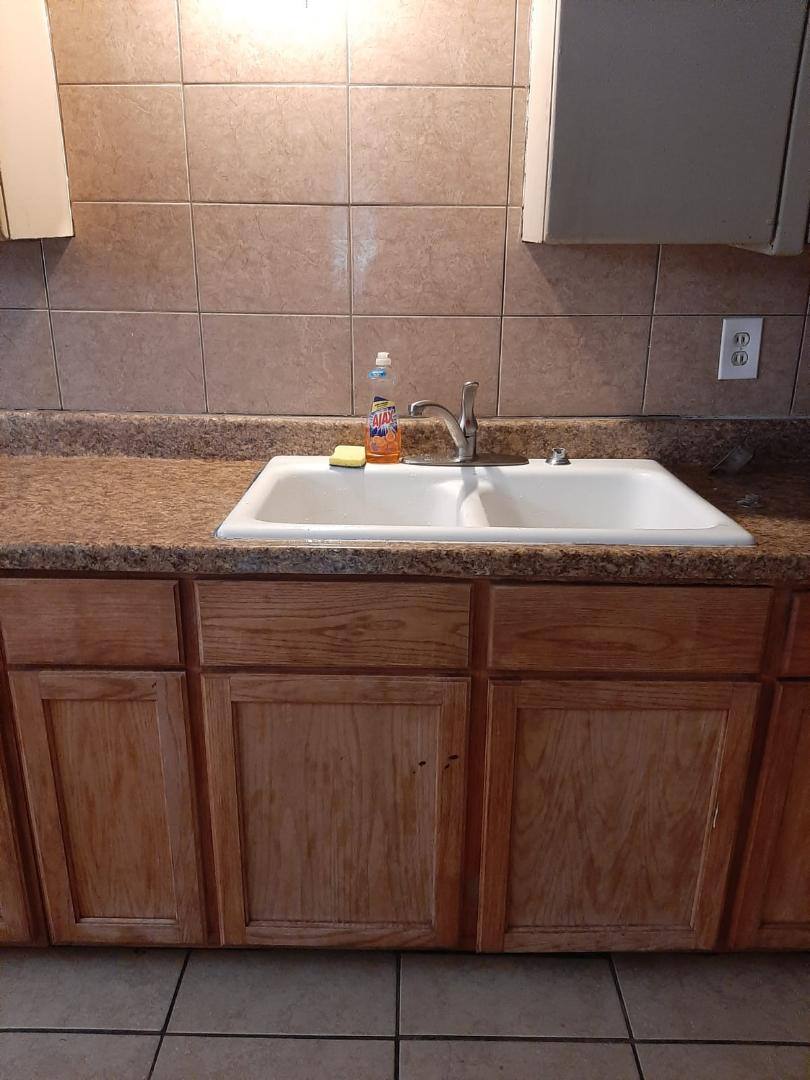 Apartment for rent at 109 W Dunnam St #1, Hobbs, NM 88240