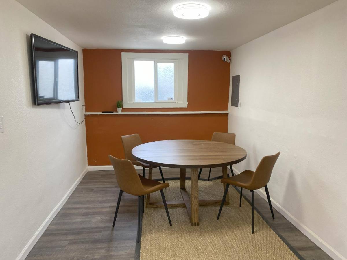 Apartment for rent at 600 S 9th St #6, San Jose, CA 95112