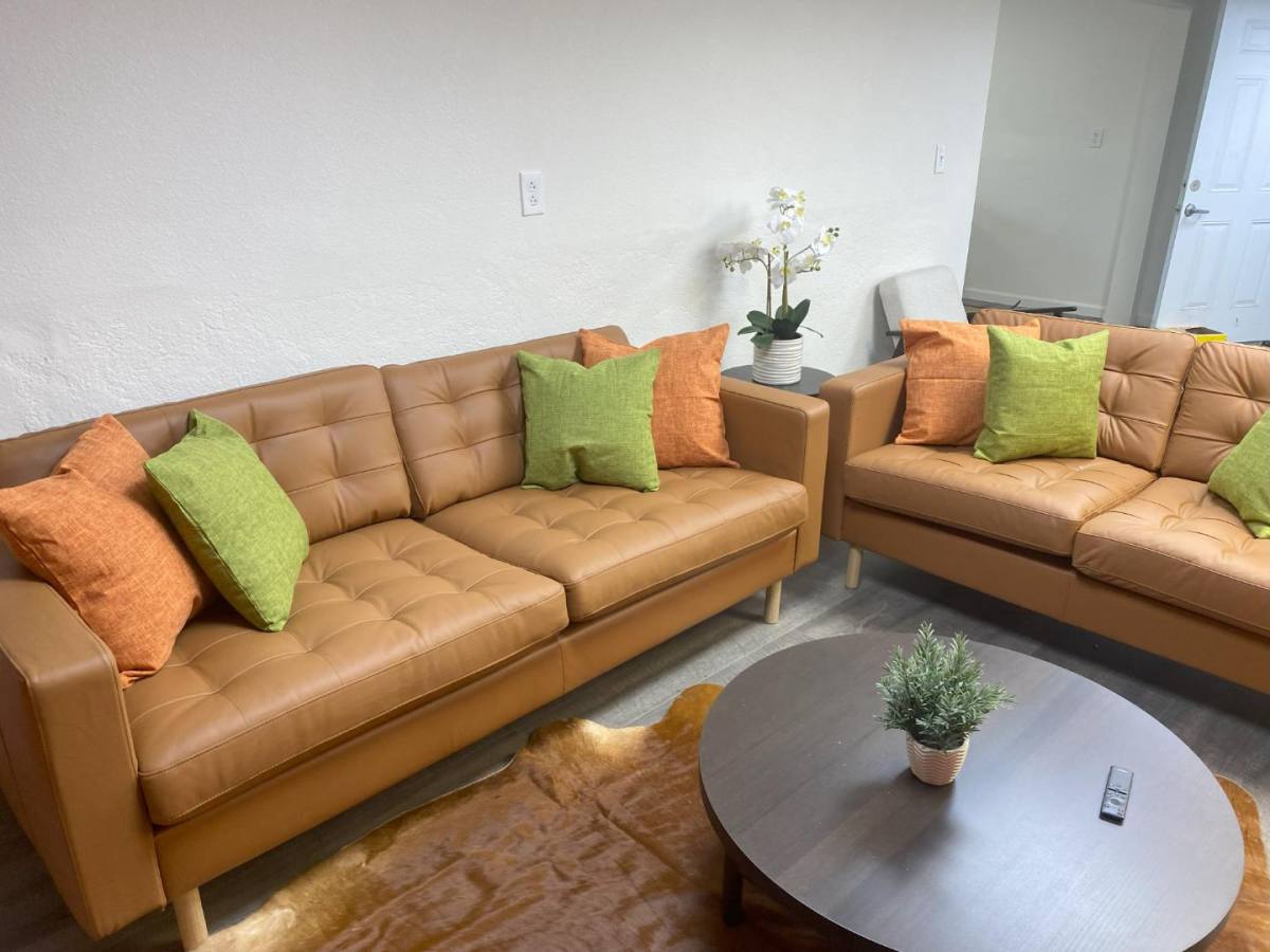 Apartment for rent at 600 S 9th St #6, San Jose, CA 95112