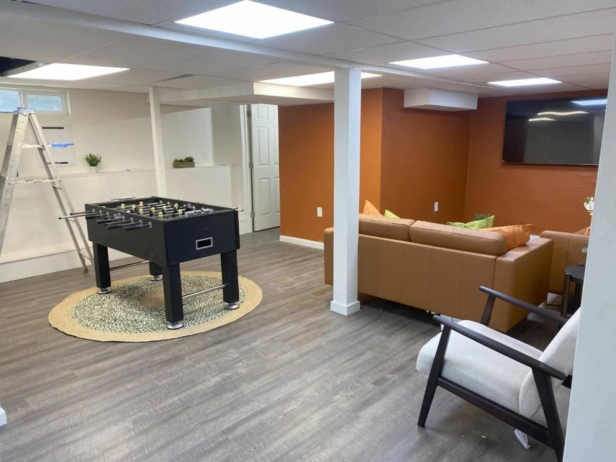 Apartment for rent at 600 S 9th St #6, San Jose, CA 95112