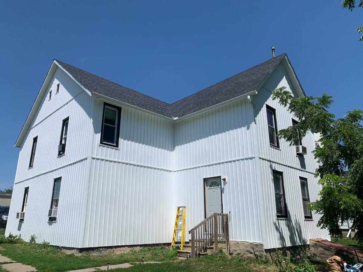 Apartment for rent at 1304 Sycamore St #5, Dallas Center, IA 50063