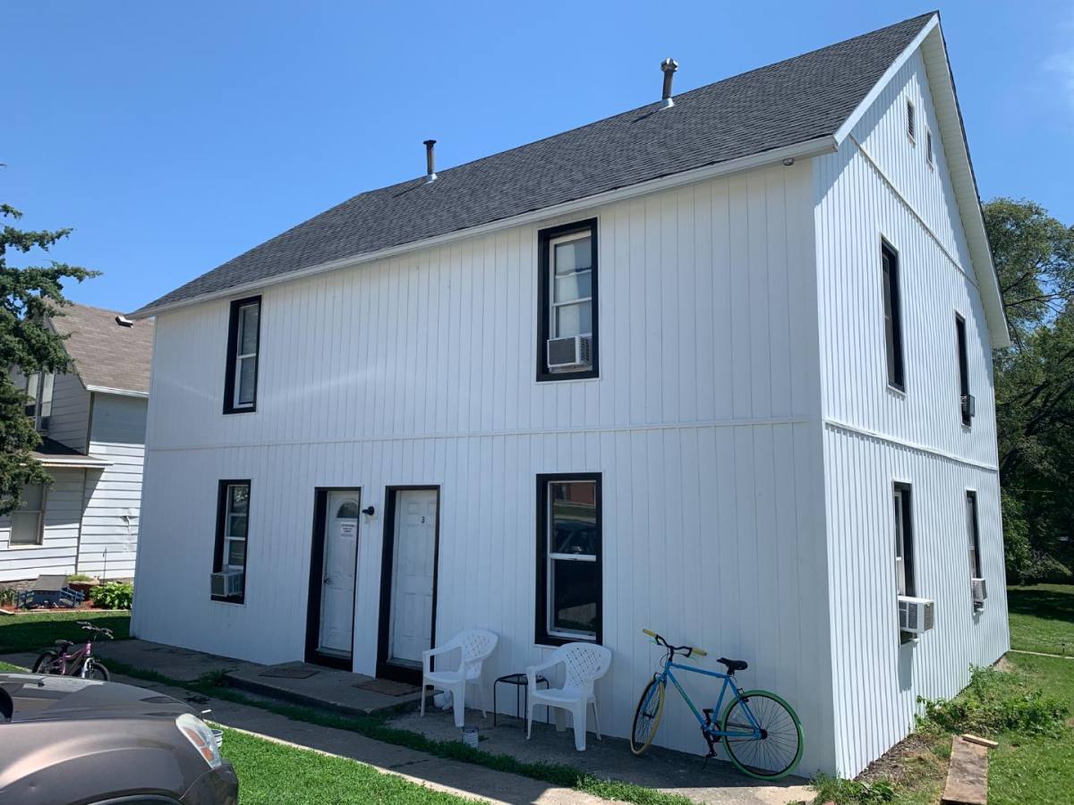 Apartment for rent at 1304 Sycamore St #5, Dallas Center, IA 50063