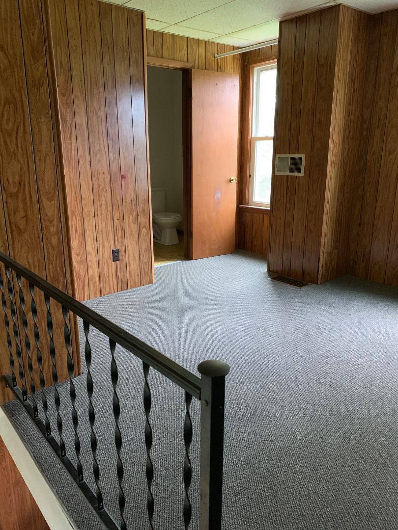 Apartment for rent at 1304 Sycamore St #5, Dallas Center, IA 50063
