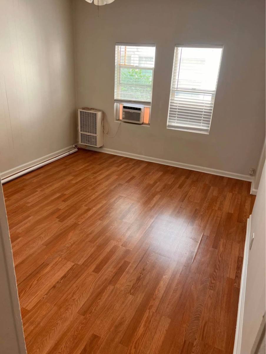 Apartment for rent at 4537 Fountain Ave #206, Los Angeles, CA 90029