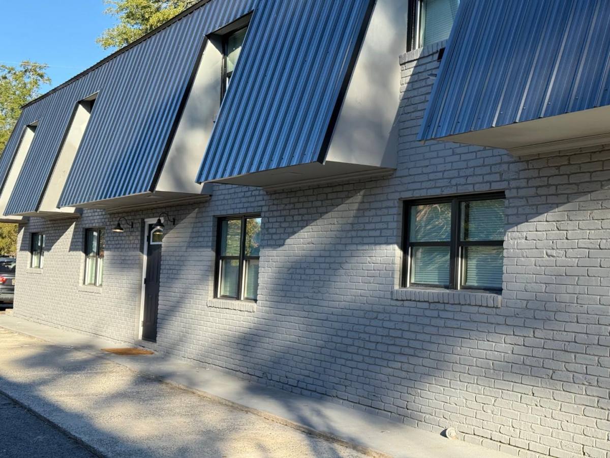 Apartment for rent at 230 S Walnut St #D, Statesboro, GA 30458
