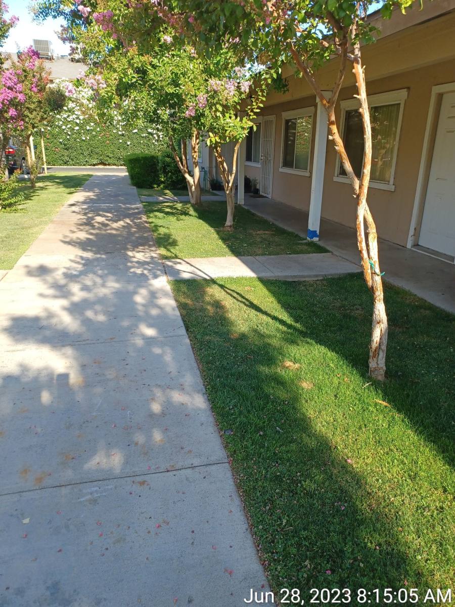 Apartment for rent at 204 W Dakota, Ave #103, Fresno, CA 93705