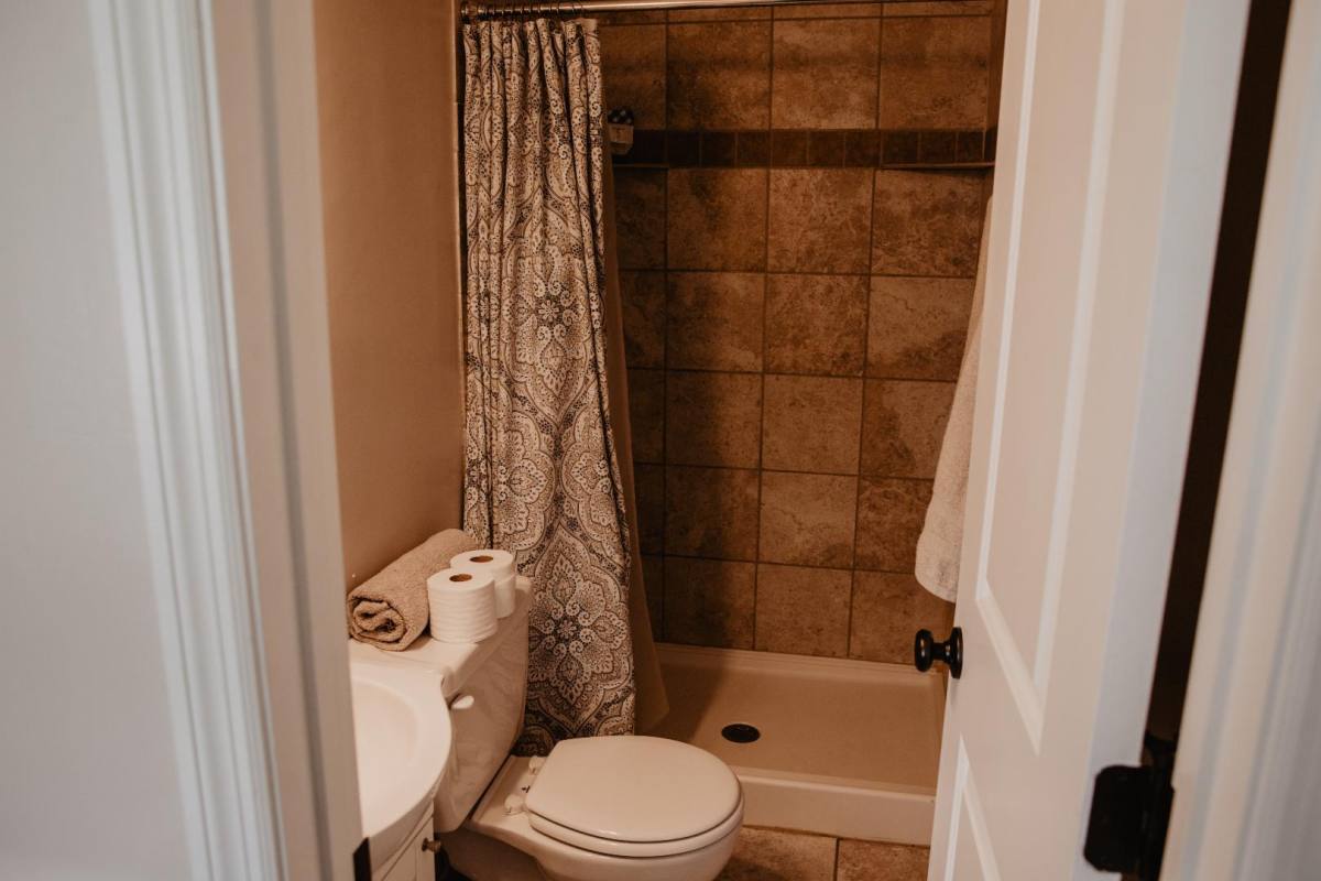 House for rent at 1004 Beech Bend Dr, Nashville, TN 37221
