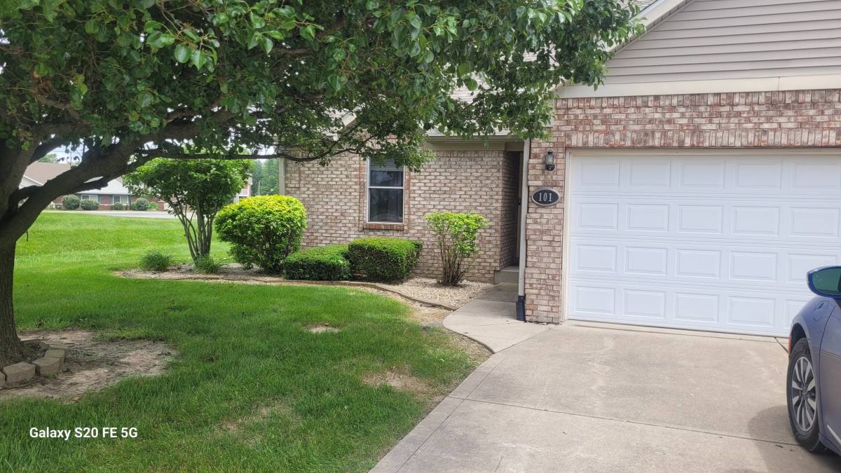 Apartment for rent at 101 Country Court, Danville, IN 46122
