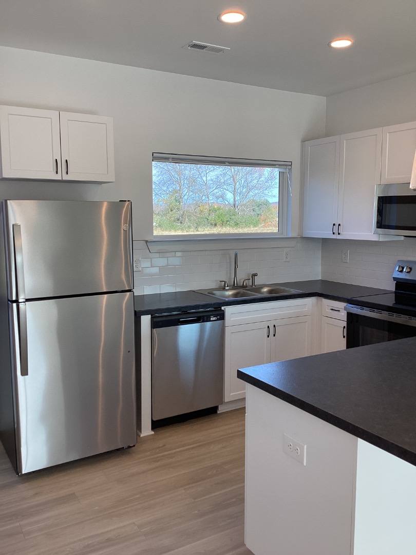 Townhouse for rent at 401 Morring Rd #C1, Brownsboro, AL 35741