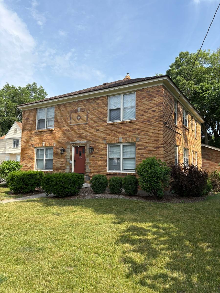 Apartment for rent at 425 Lyon St NE #4, Grand Rapids, MI 49503